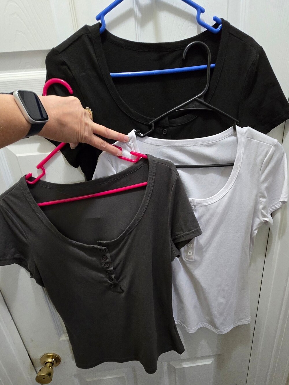 Bundle Of 3 SHEIN Black, White & Charcoal Scoop Button-Front Short Sleeve Tees